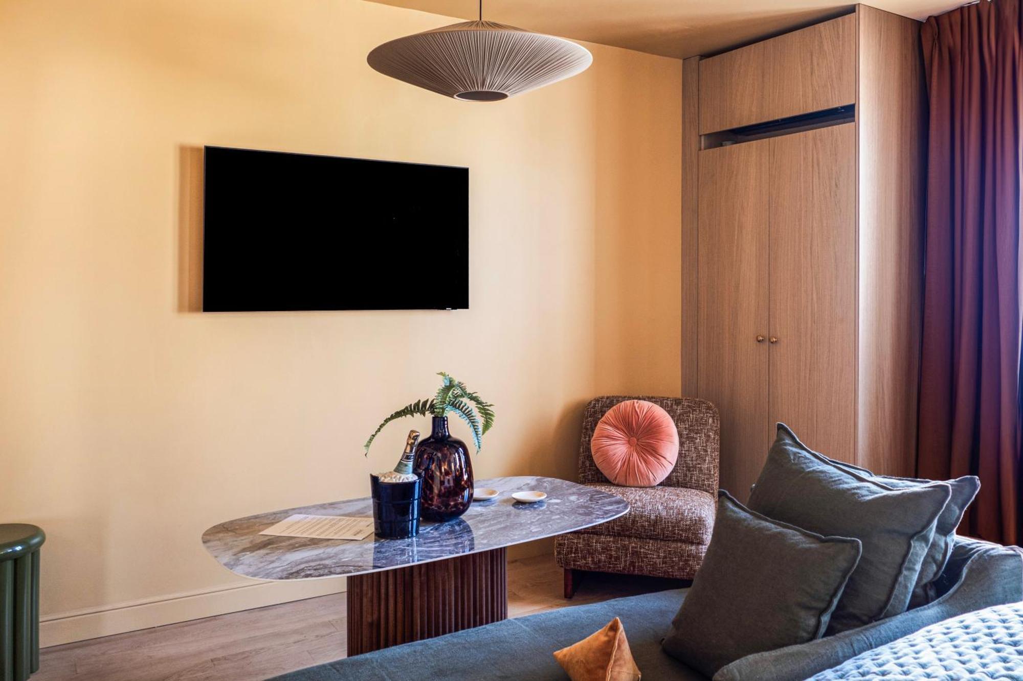 Maison La Boheme Montmartre - Studios & Apartments 巴黎 外观 照片