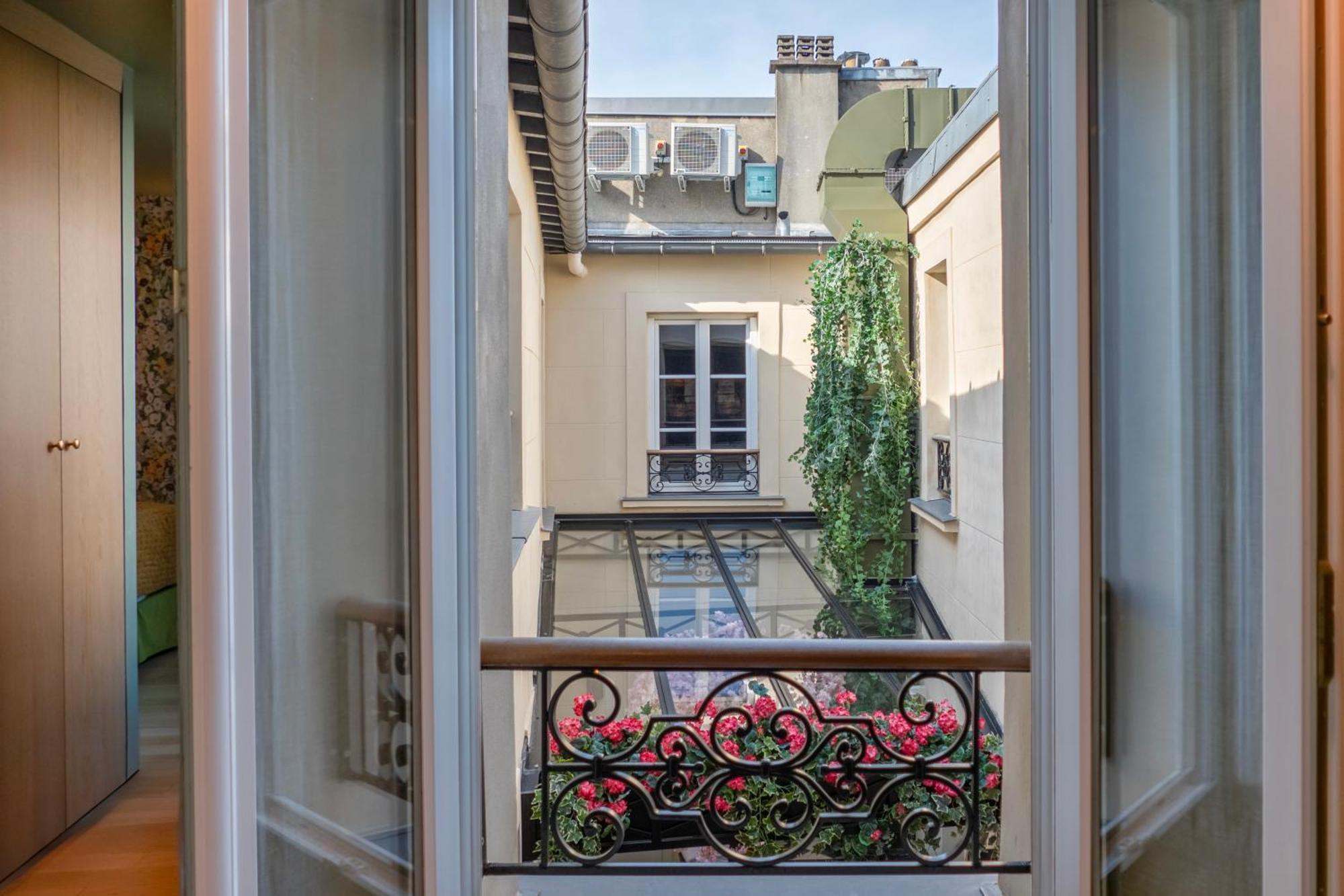 Maison La Boheme Montmartre - Studios & Apartments 巴黎 外观 照片